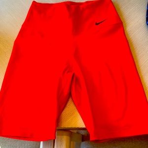 Nike biker short size XXS - red